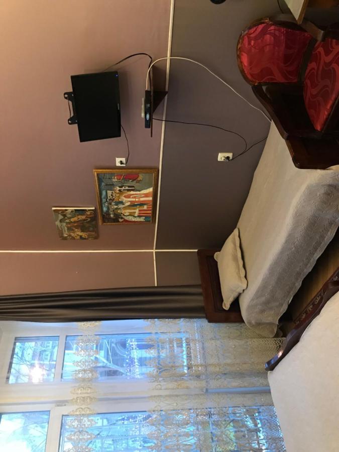 Gutsa Artists Mini-Hotel Тбілісі Екстер'єр фото